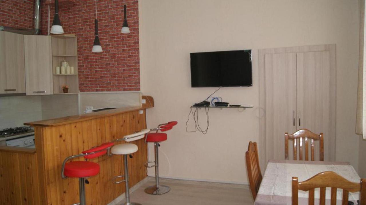 Modern Apartment Avlabari Tbilisi Exterior foto