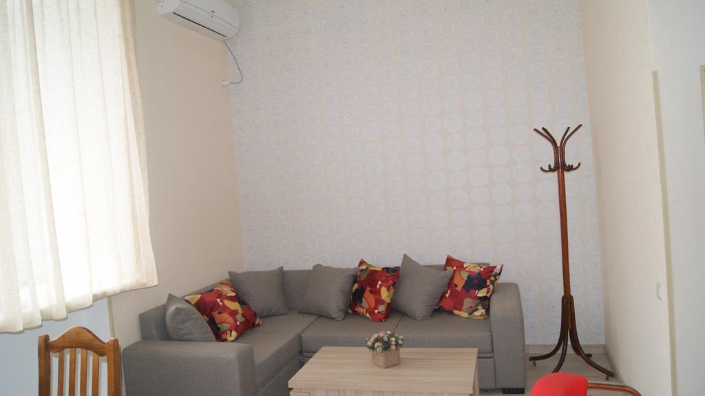 Modern Apartment Avlabari Tbilisi Exterior foto